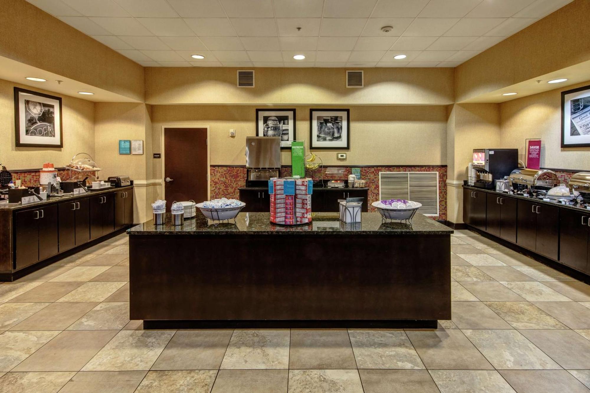 Hampton Inn Jacksonville Bagian luar foto